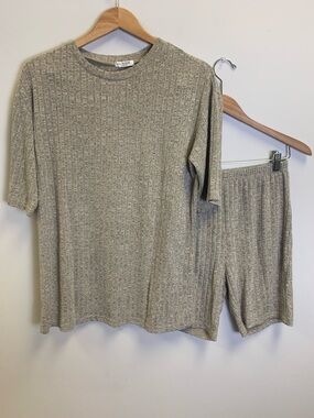 Ekouaer Ribbed Knit Short Sleeve Top - Heather Beige